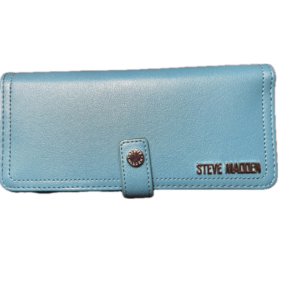 Steve Madden Light Blue Continental Snap Bifold Wallet